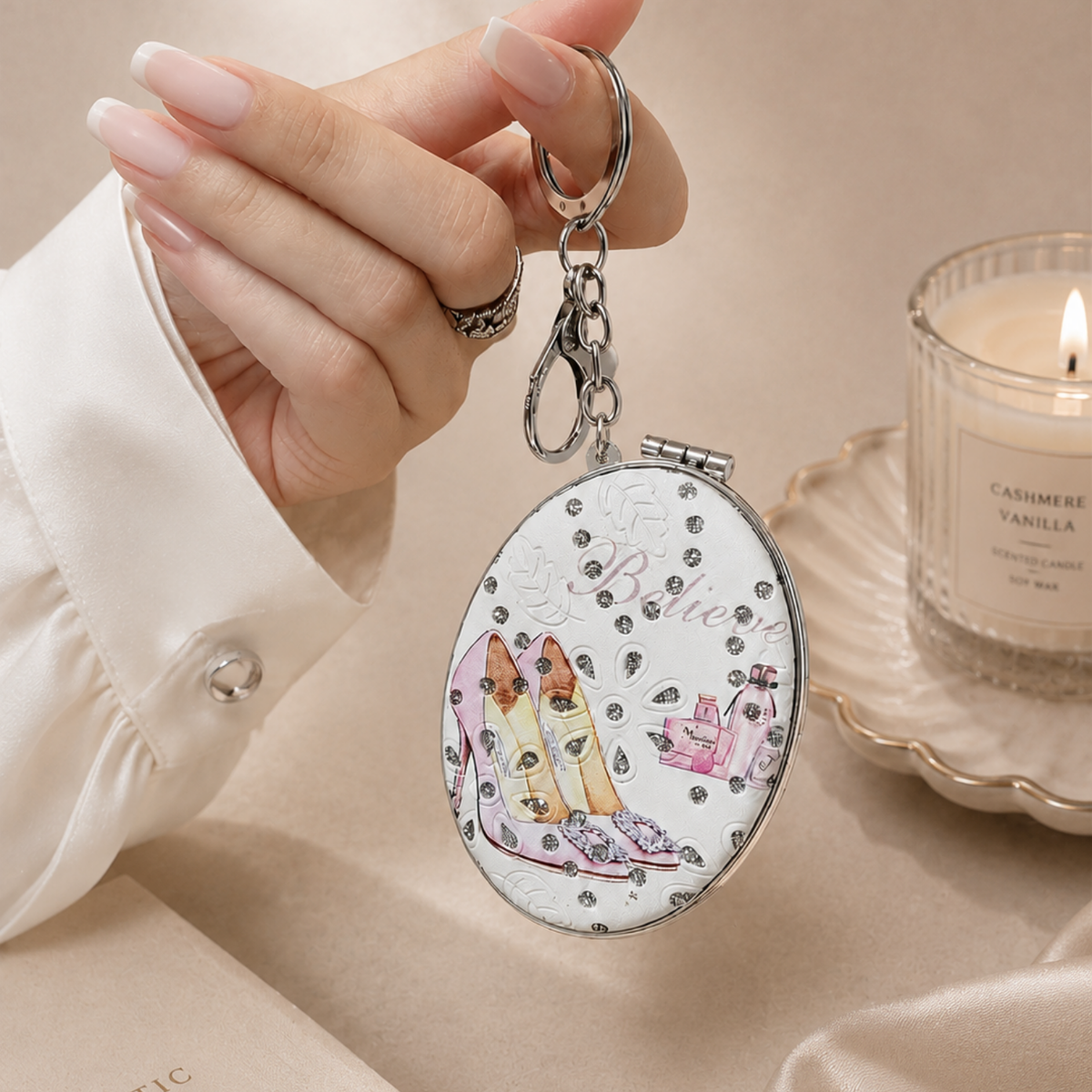 Vanity Muse Mirror Charm